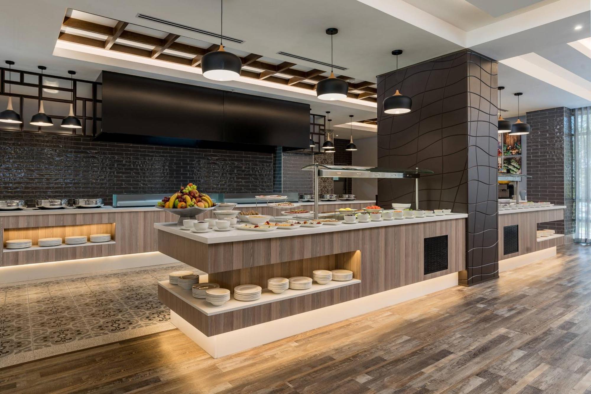 Protea Hotel by Marriott Johannesburg Wanderers Eksteriør bilde