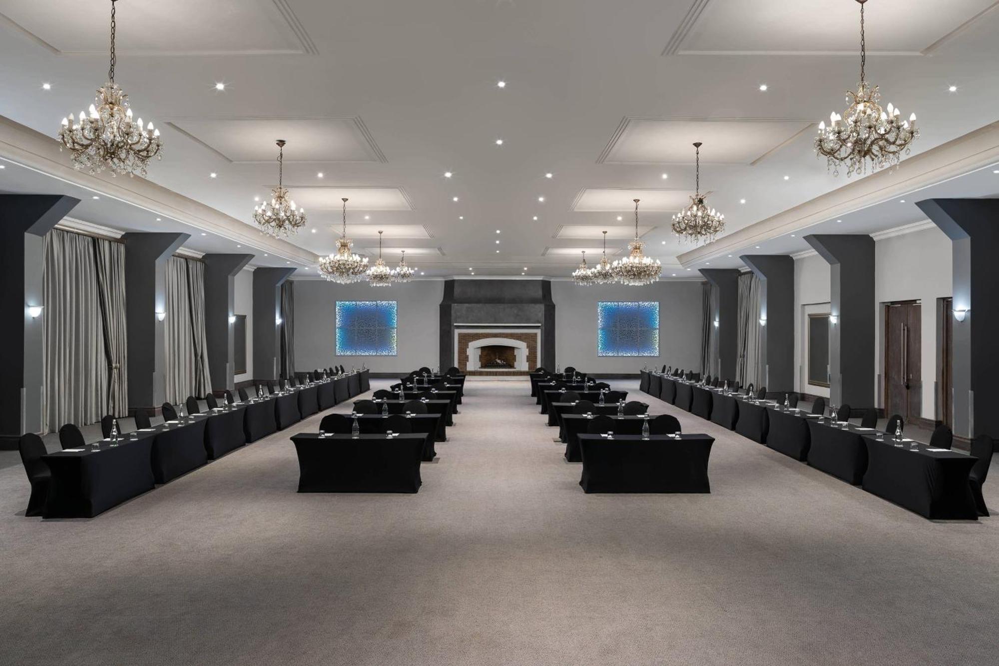 Protea Hotel by Marriott Johannesburg Wanderers Eksteriør bilde