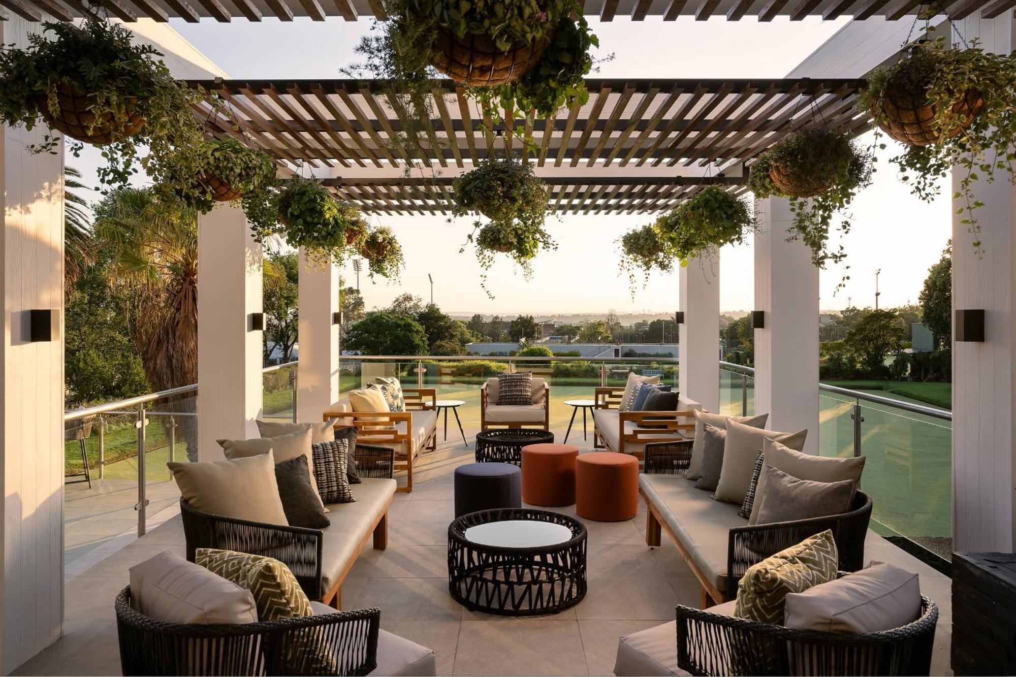 Protea Hotel by Marriott Johannesburg Wanderers Eksteriør bilde