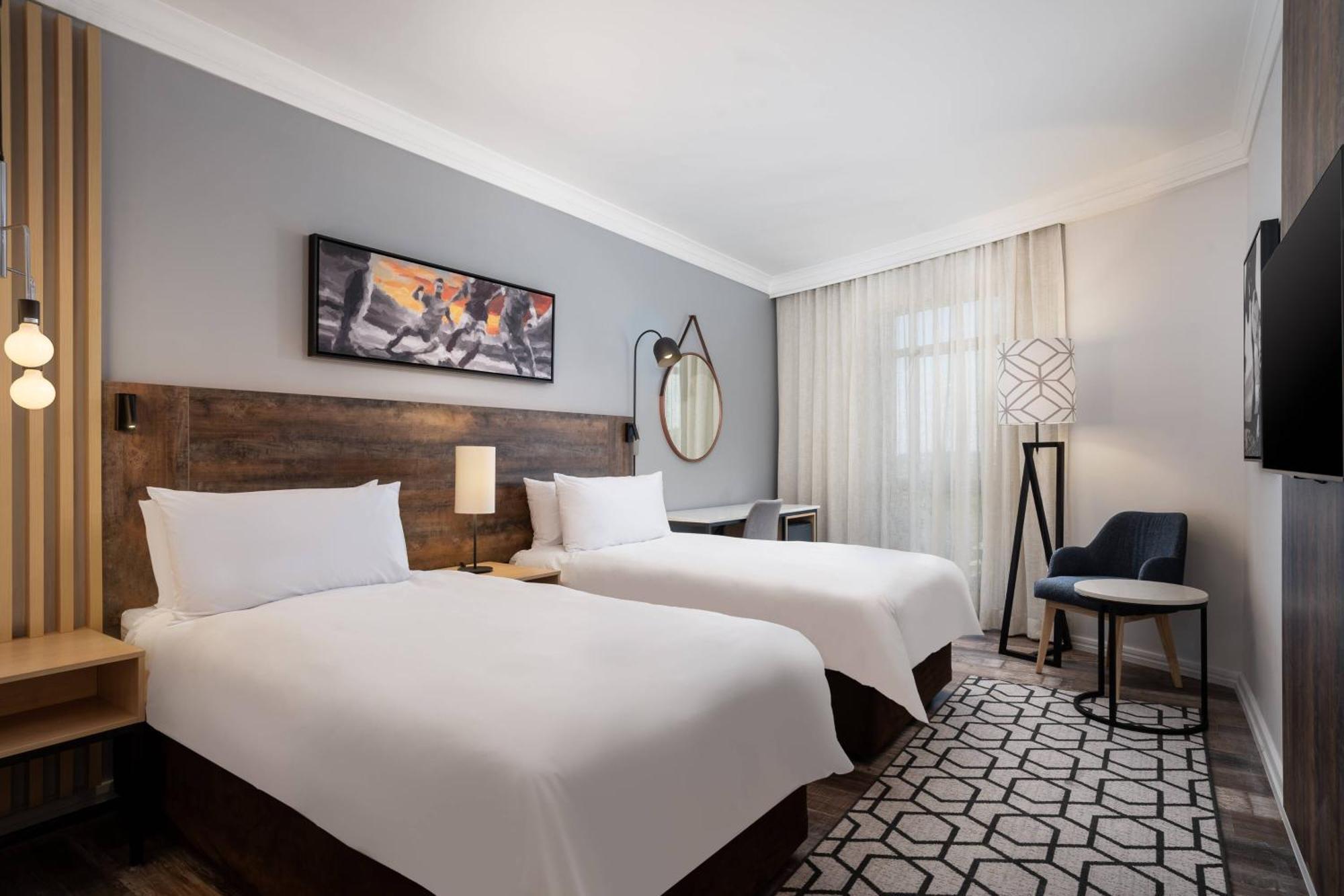 Protea Hotel by Marriott Johannesburg Wanderers Eksteriør bilde